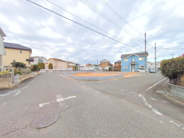 【新築】坂戸市にっさい花みず木11期 2号棟の前面道路含む現地写真|前面道路含む現地写真です
