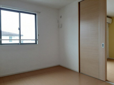 【洋室】 | スイートタウンＥ