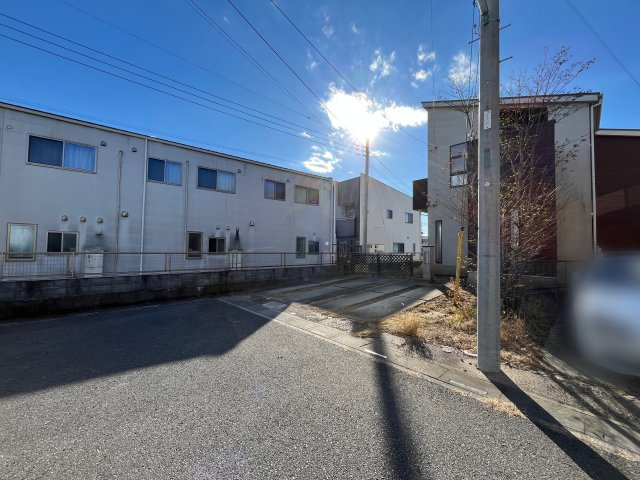 【前面道路含む現地写真】 | 熊谷市石原　中古戸建