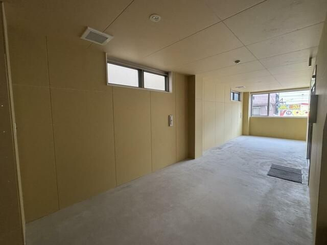 杉並区高円寺北３丁目の店舗一部