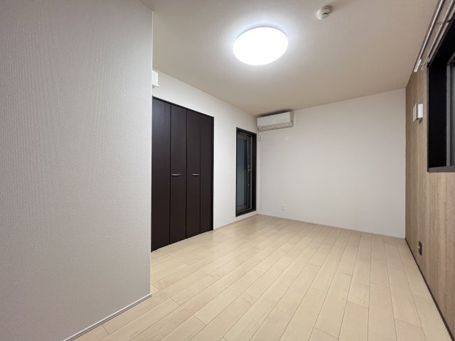 フジパレス我孫子前Ⅱ番館の洋室