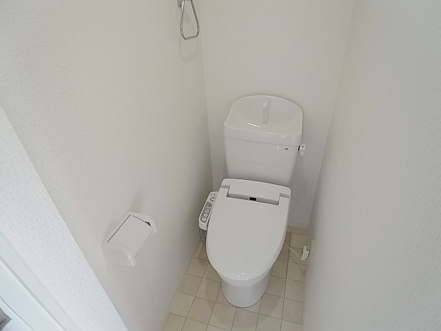 オレンジマンションのトイレ|ウォシュレット完備