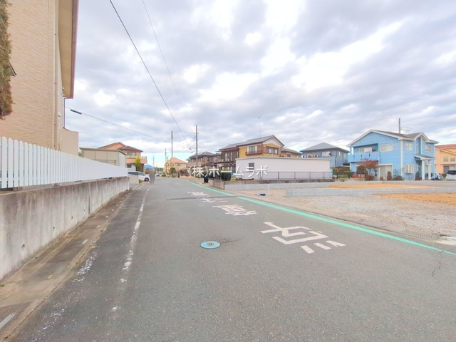 【新築】坂戸市にっさい花みず木11期 4号棟の前面道路含む現地写真|前面道路含む現地写真です