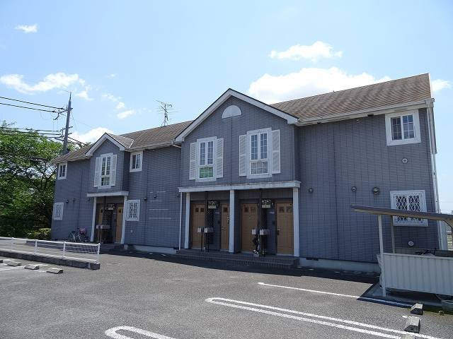 橿原市東坊城町のアパート