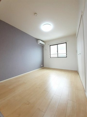 【内装】 | エテルノ・エフ | 明るい室内です