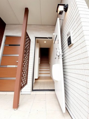 【玄関】 | エテルノ・エフ | ゆったりとした玄関です