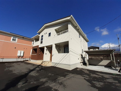 【外観】 | エテルノ・エフ | 外はこのようになっています