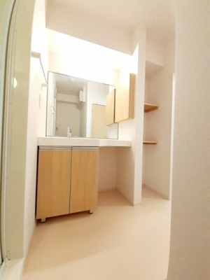 【洗面所】 | カーサアニュー | 使いやすい洗面所です