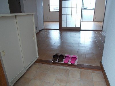 【玄関】 | シティハイツゆたか | 落ち着いた玄関です