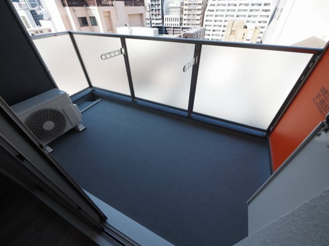 セレニテフラン谷町四丁目のバルコニー