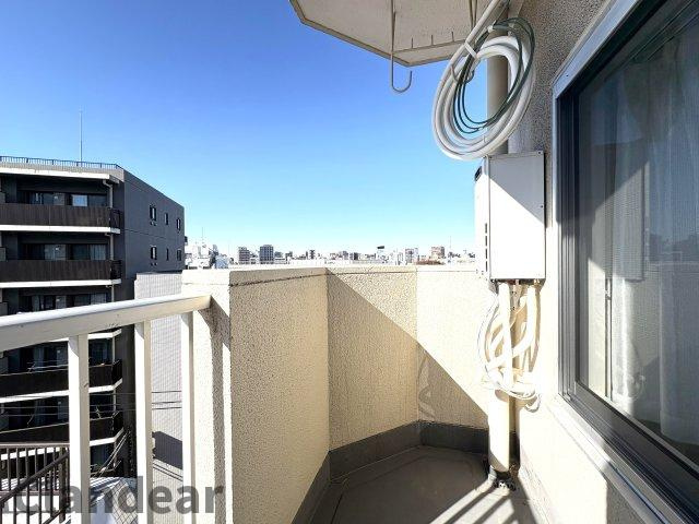 メイゾン向島のバルコニー|ドキドキの新生活も、安心してスタート。ぴったりの住まいを見つけませんか？クランディアが一緒に住まい選びをサポートします‼　まずは、お気軽にお問合せください　＃クランディア