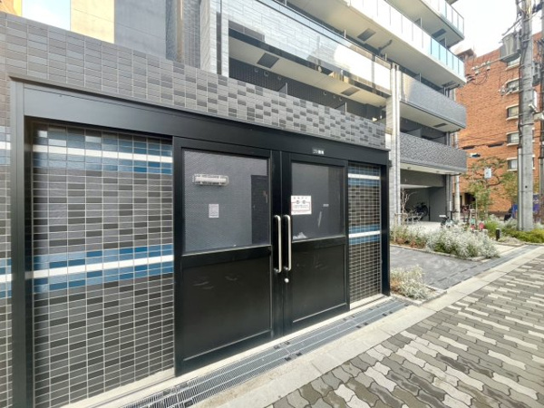 【その他共用部分】 | 【ゴミ捨て場】24時間捨てることができ、お部屋の中はいつもきれいです。