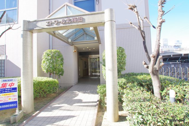エトワール北梅田　仲介手数料無料のエントランス