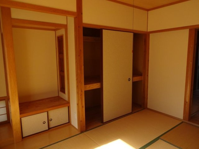 宮の元町　中古戸建の寝室