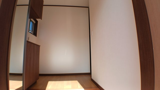 新市町戸手　太陽光・蓄電池電化住宅　駐車場６台