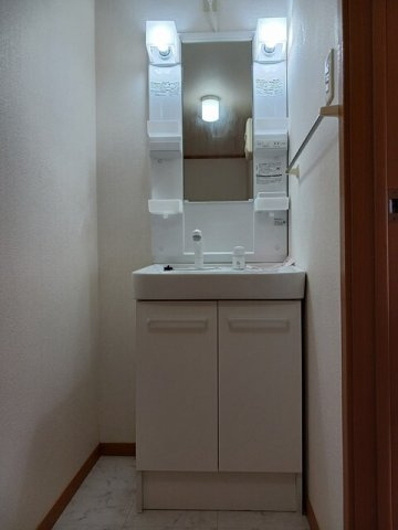 クレメント余戸Ｄの洗面所