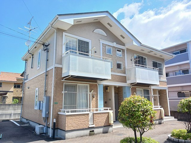 サン　リット　Ｂの外観