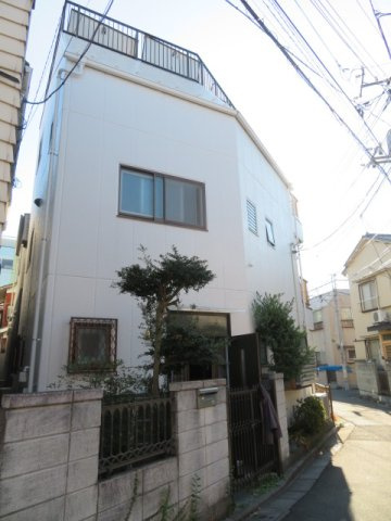 葛飾区新宿２丁目の旅館の外観