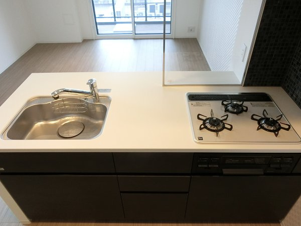 新品家具付きマンション両国6(KaGood東京)のキッチン