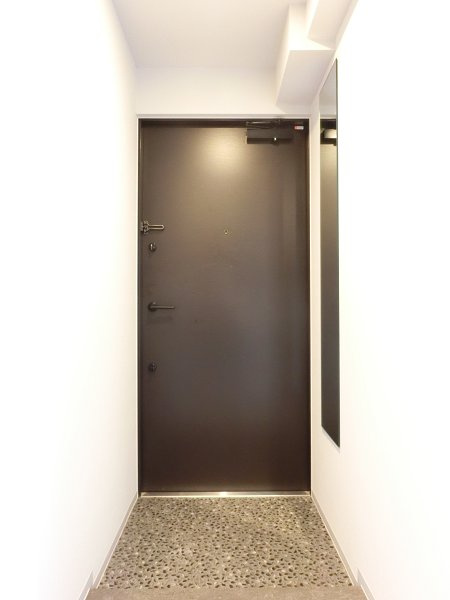 新品家具付きマンション両国6(KaGood東京)の玄関