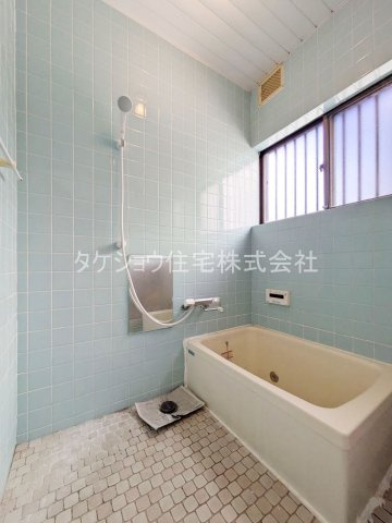上白水2丁目貸家の浴室