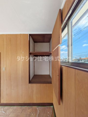 上白水2丁目貸家の収納|2階洋室収納