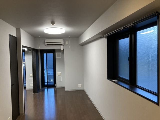 新品家具付きマンション大久保17(KaGood東京)の居間・リビング