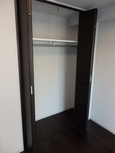 新品家具付きマンション大久保17(KaGood東京)の収納