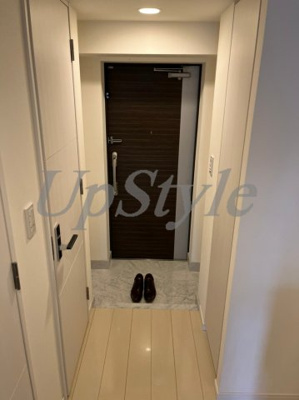 【玄関】 | アルテカーサアリビエ綾瀬