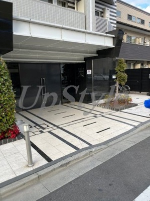 【エントランス】 | アルテカーサアリビエ綾瀬