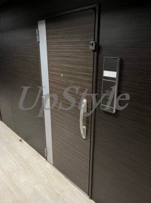 【玄関】 | アルテカーサアリビエ綾瀬