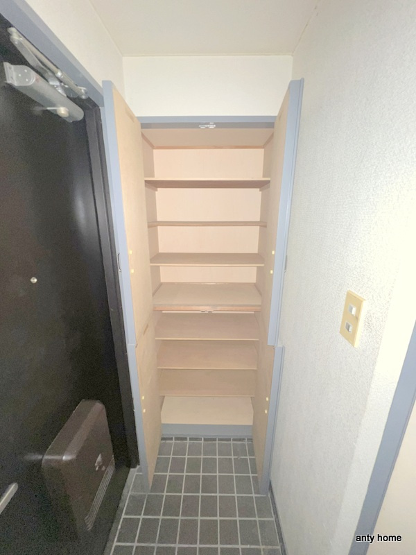 ゴックス南森町　仲介手数料無料の収納