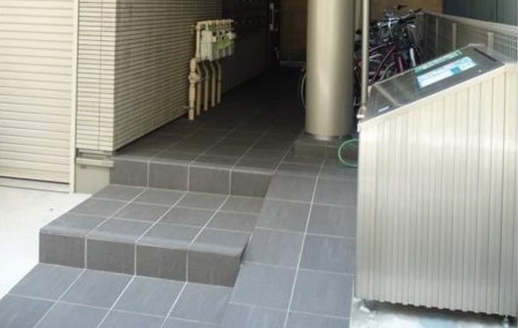 【エントランス】アルテール戸部 