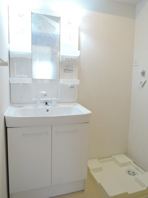 【洗面所】 | モデルノ アロッジオ