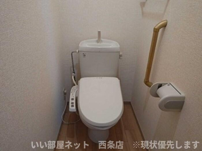 ヴィラフローラⅠのトイレ