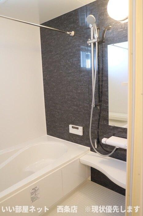 ディアコート城東の浴室