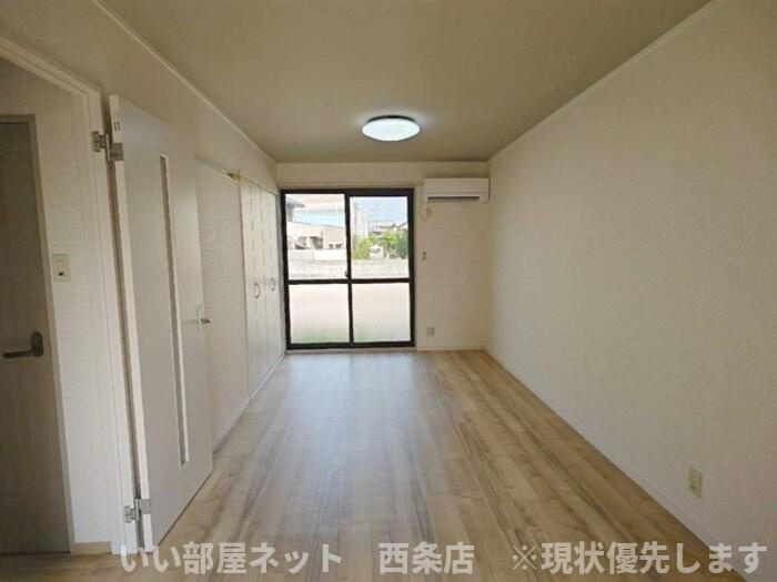 エクセルハイツ　A棟の居間・リビング