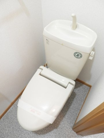ブルック瀬野のトイレ|シンプルで使いやすいトイレです