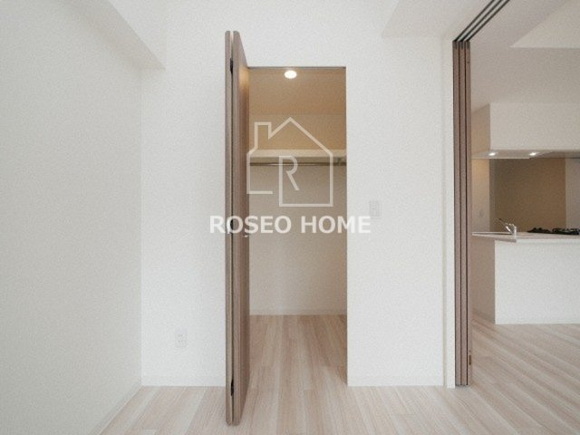 ラドゥセール谷町の収納|同マンション別部屋：参考写真