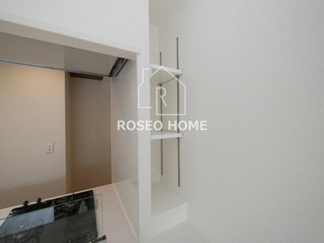 ラドゥセール谷町の収納|同マンション別部屋：参考写真