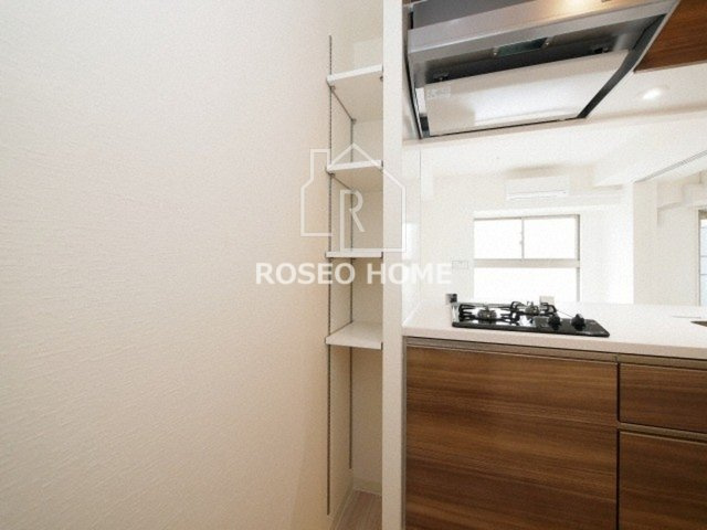 ラドゥセール谷町の収納|同マンション別部屋：参考写真