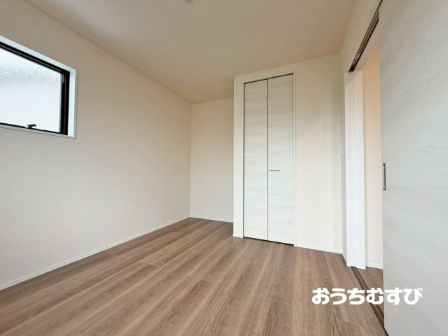 春日井市上条町7丁目(全2棟)の洋室