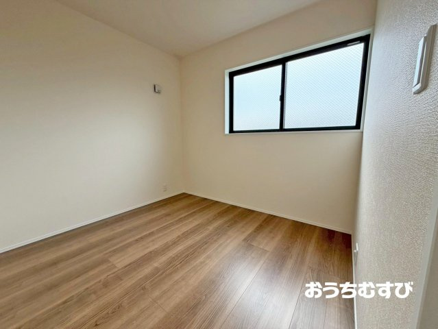 春日井市上条町7丁目(全2棟)の洋室