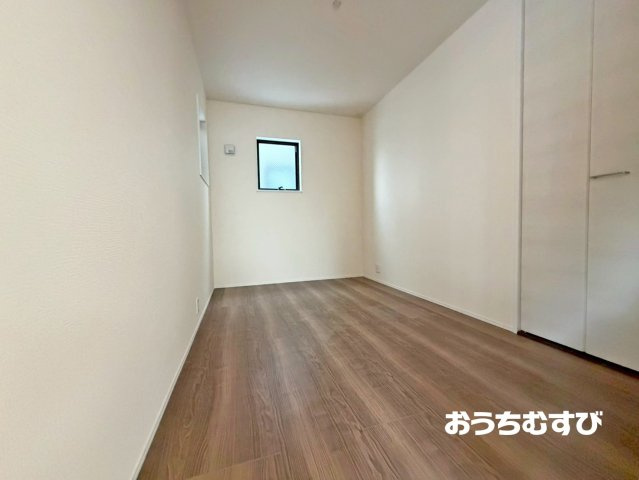 春日井市上条町7丁目(全2棟)の洋室