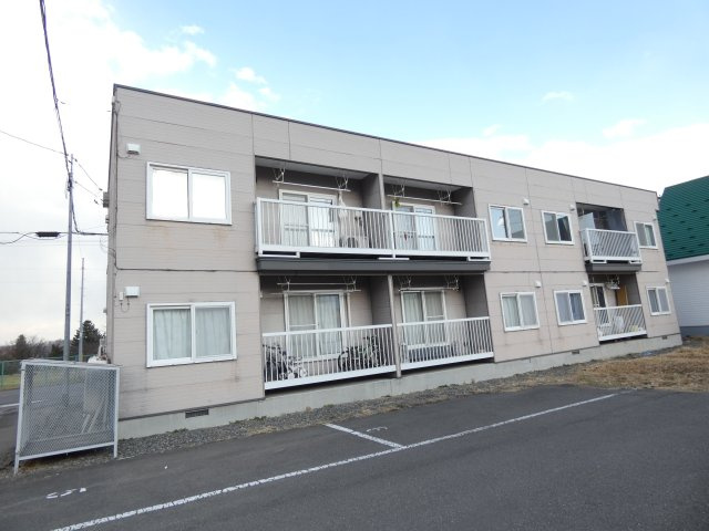 コーポリビエールの外観