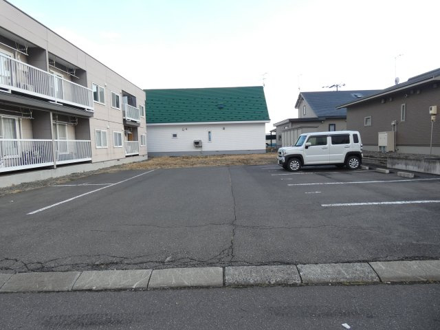 コーポリビエールの駐車場