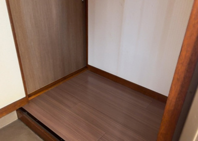 【内装】 | 富士見マンション | 内装はとにかくおしゃれなものがいい！と選ぶ前に、まず住んだ後のことを想像してみましょう。住んでみたらコンセントの位置が悪くて使いにくいなど出てきます。事前にどの家電をどこに置くか想定しておきましょう。