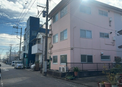 【外観】 | 富士見マンション | マンションの外観は非常に重要なポイントです！外観の善し悪しは資産価値に大きな影響を与えます。外観のいいマンションを購入することで、高値で売却がしやすく、買い手が見つかりやすいというメリットがあります。