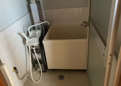 【独立洗面台】 | 富士見マンション | 洗面化粧台では顔を洗ったり、身だしなみを整えることが本来の使い方ですが、用途によっては洗面化粧台に求められる機能が違ってくるため、ご自身や家族のライフスタイルに合ったものを選ぶことをおすすめ致します。