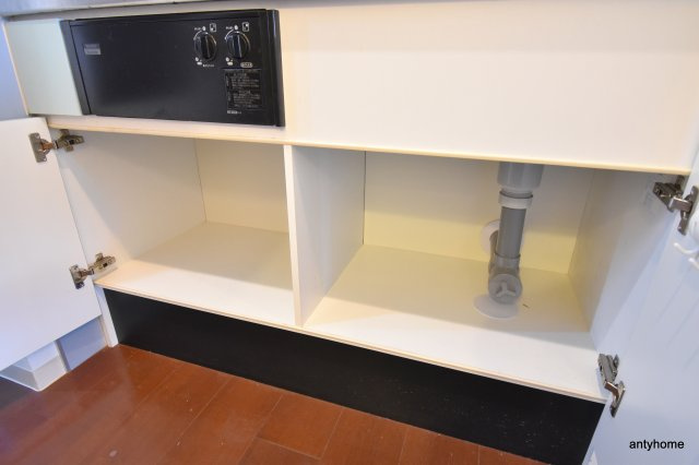 ドゥーエ江坂2　仲介手数料無料の収納